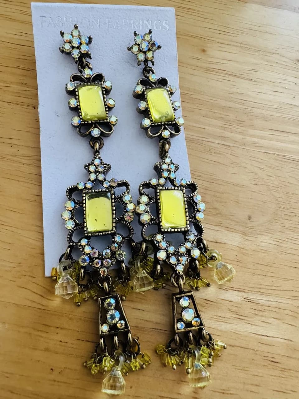 Vintage statement chandelier earrings lime green rhinestone crystal dangle