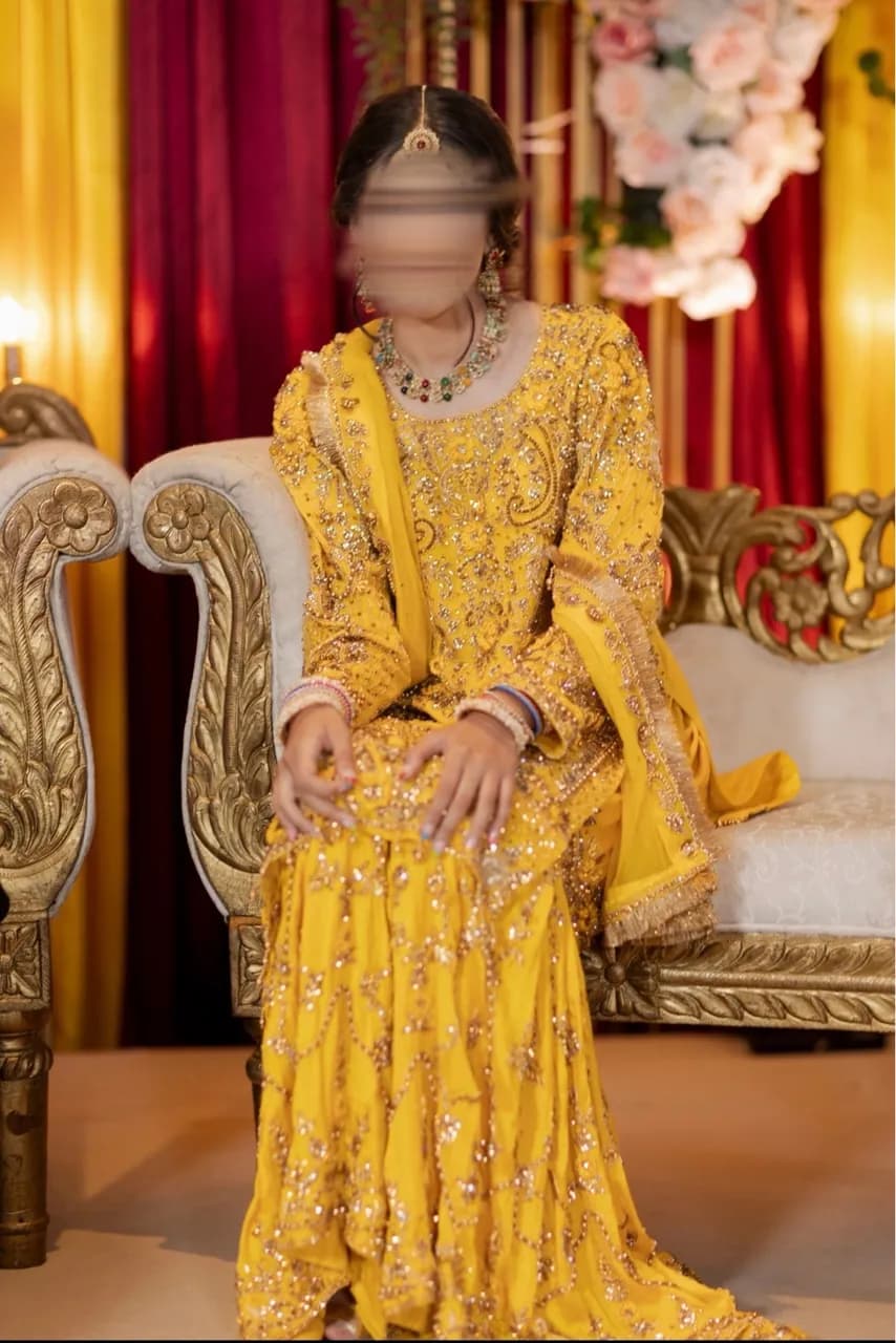 Yellow and gold heavy Shahrara mendhi outfits — image 1