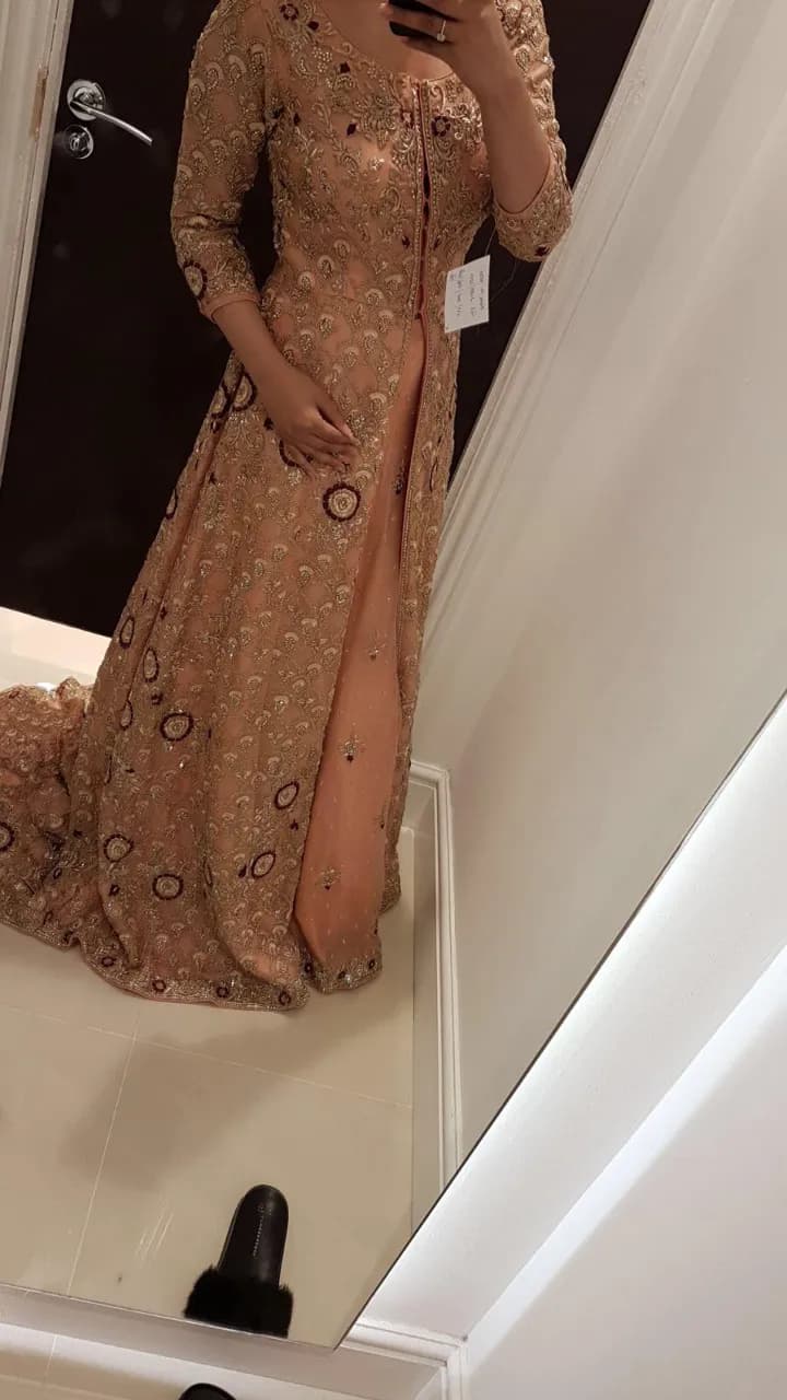 Bridal peach lengha dress with skirt heavy embroidery — image 1