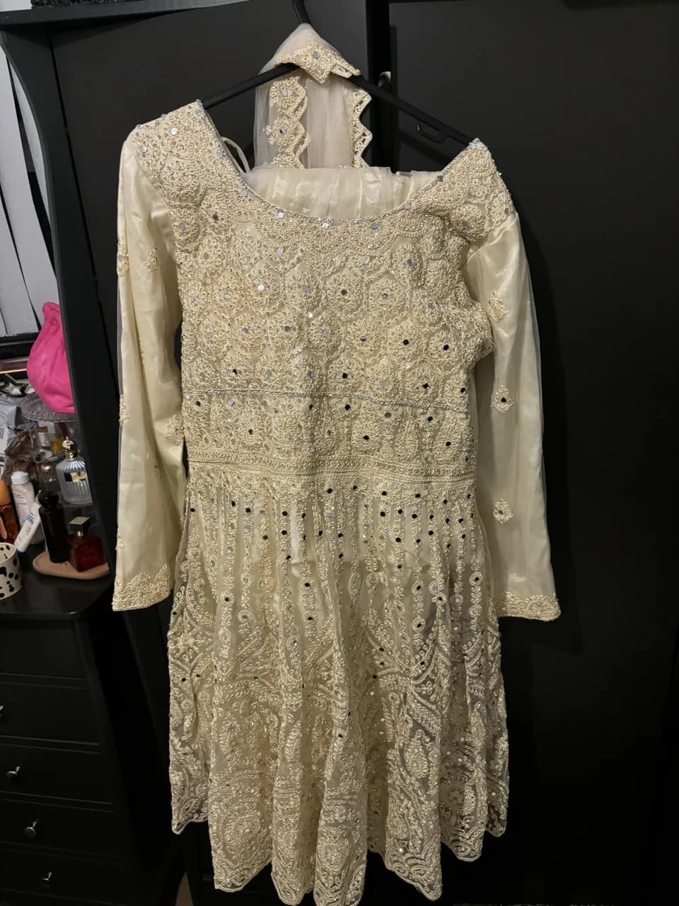 Yellow goldish 3 piece party suit — image 1
