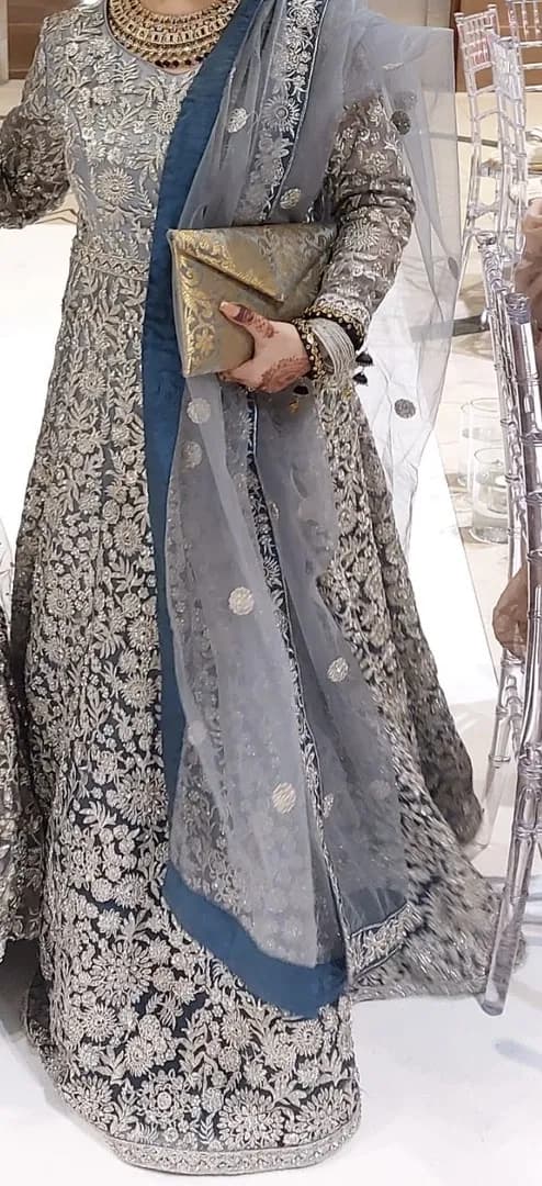 Long dress