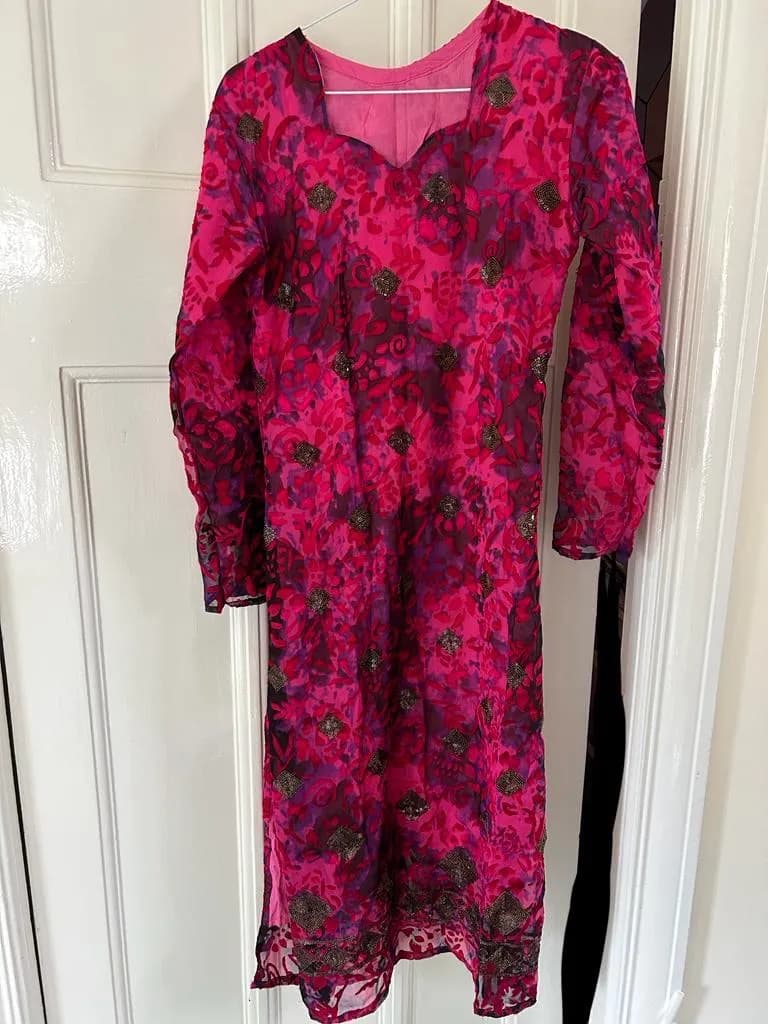 Magenta salwar kameez — image 1