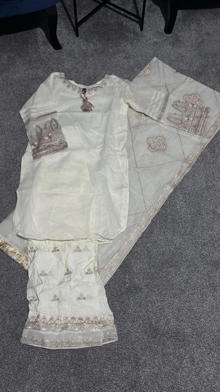 Sha Posh 3 piece suit