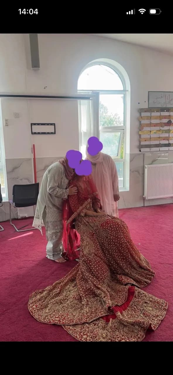 Red bridal dress — image 1