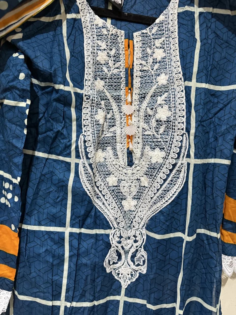 New 3 piece shalwar kameez