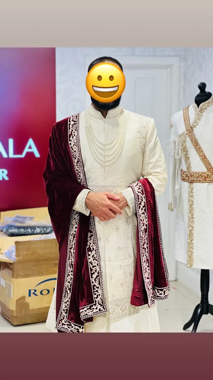 Pagh Vala Luxury Cream Groom’s Sherwani Complete Set And Shoes