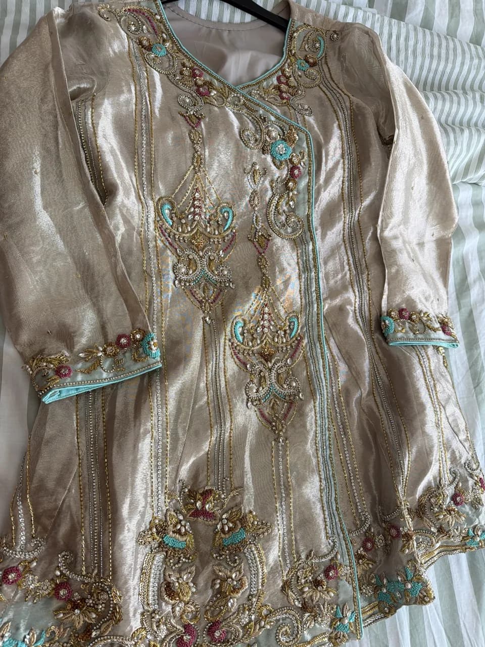 Peplem shirt with trousers
