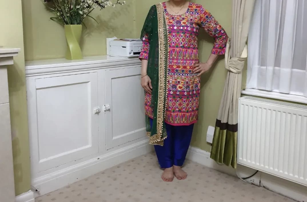 Rani pink salwar kameez — image 1