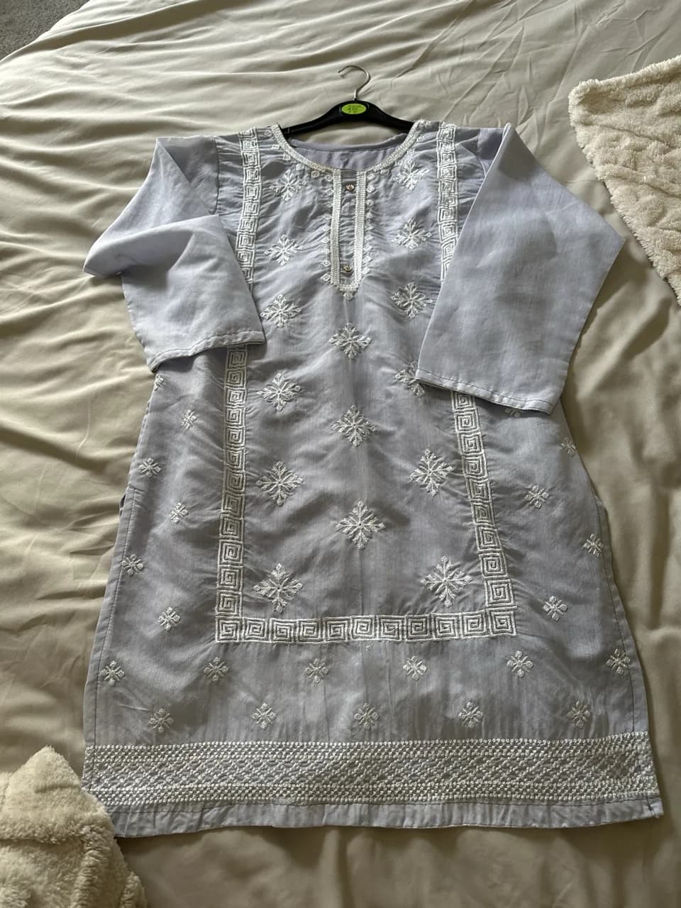 kameez with gold studs, white stitching