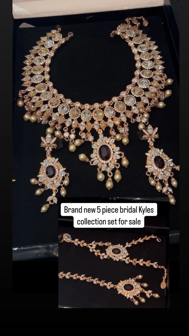 Kyles discontinued 5 piece set — image 1