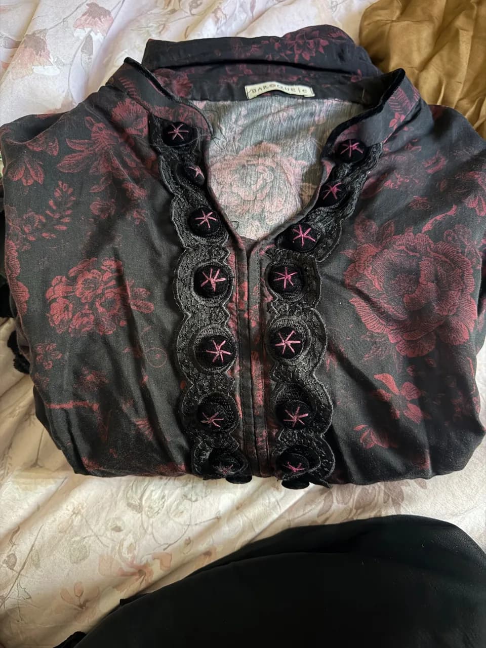 Designer suit by Baroque — image 1