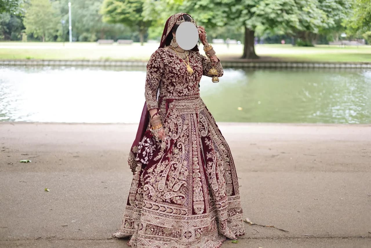 Heavy bridal lengha