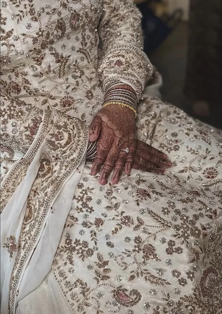 Bridal kameez lengha with Dupptta — image 1