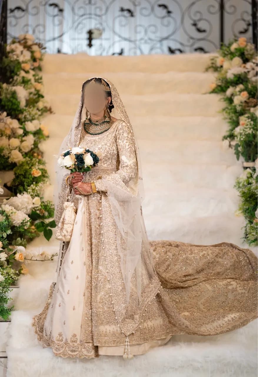 Bridal Wedding Dress — image 1