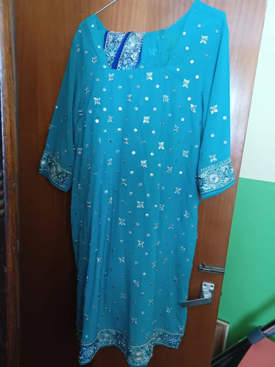 Salwaar Kameez Suit - Embroidery — image 1