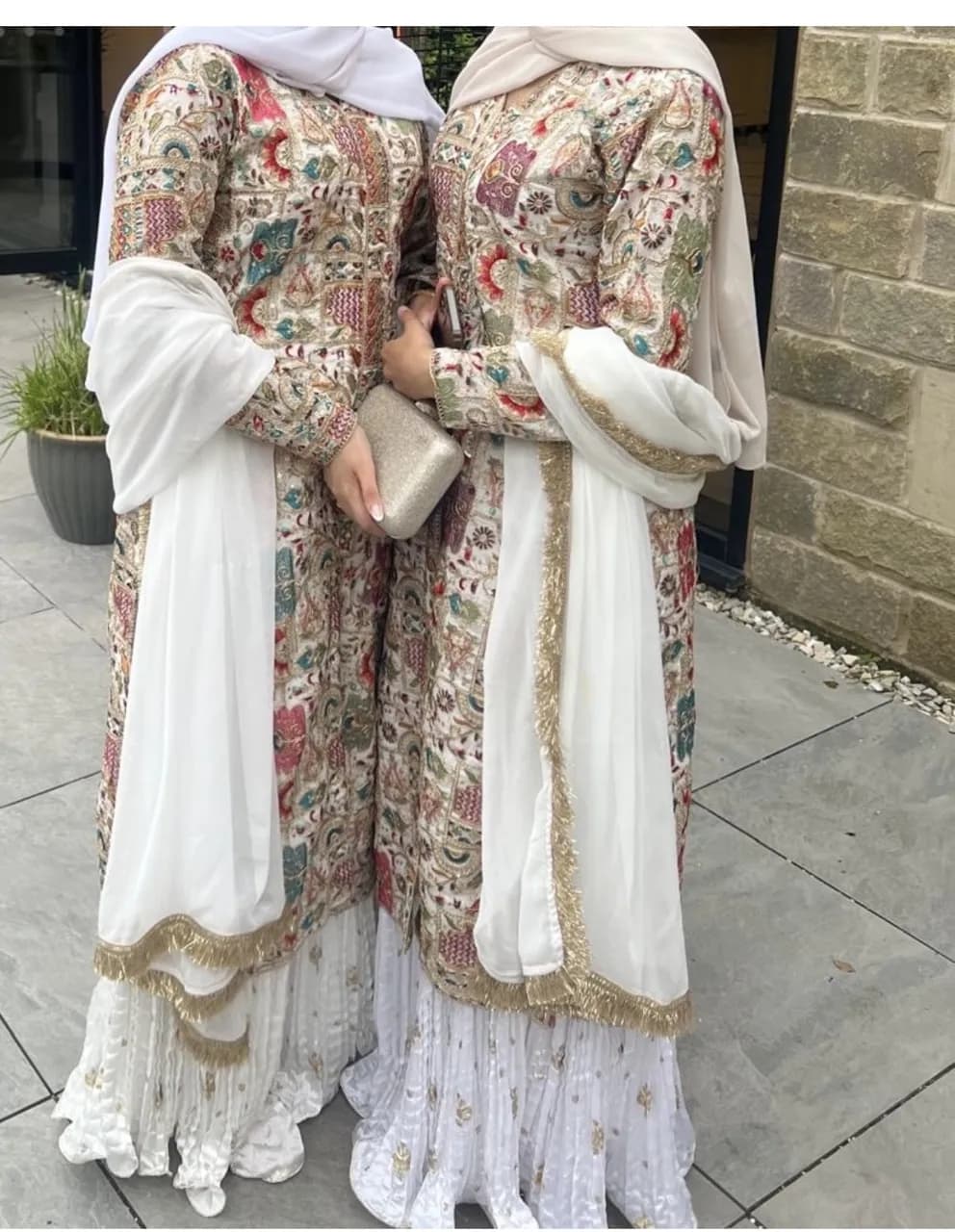 Multi colour wedding outfit — image 1
