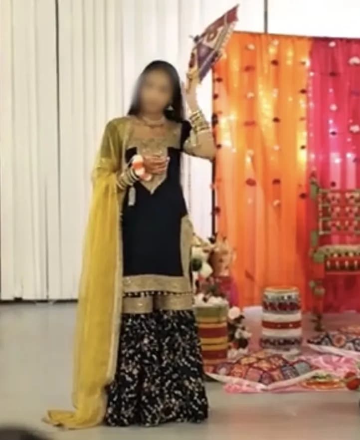 Teal Gharara — image 1