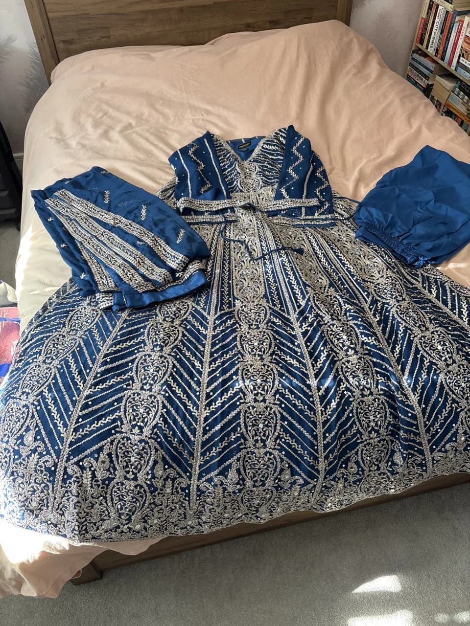 Party outfit- long dress (4 piece) — image 1