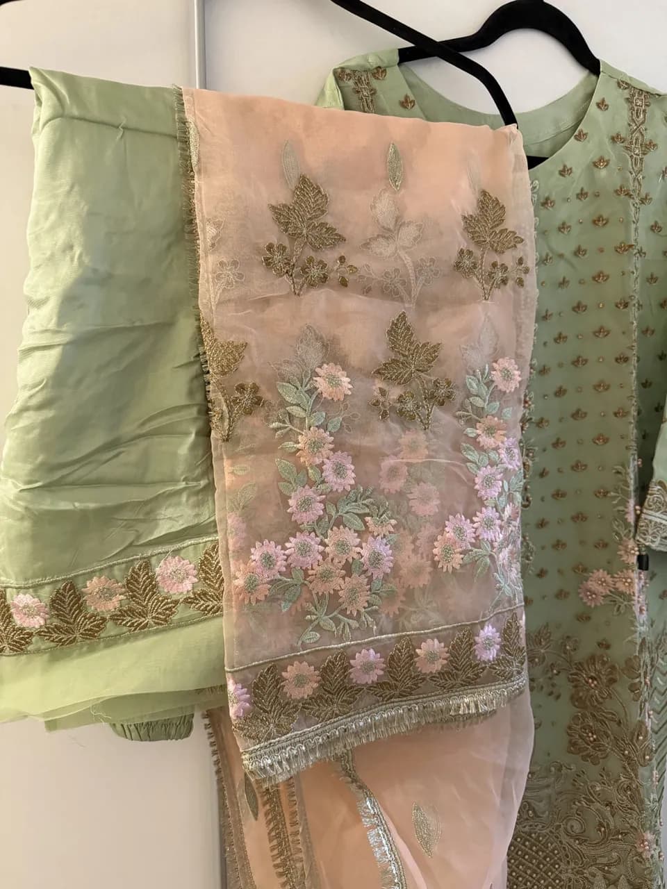 Kameez with Trousers — image 1