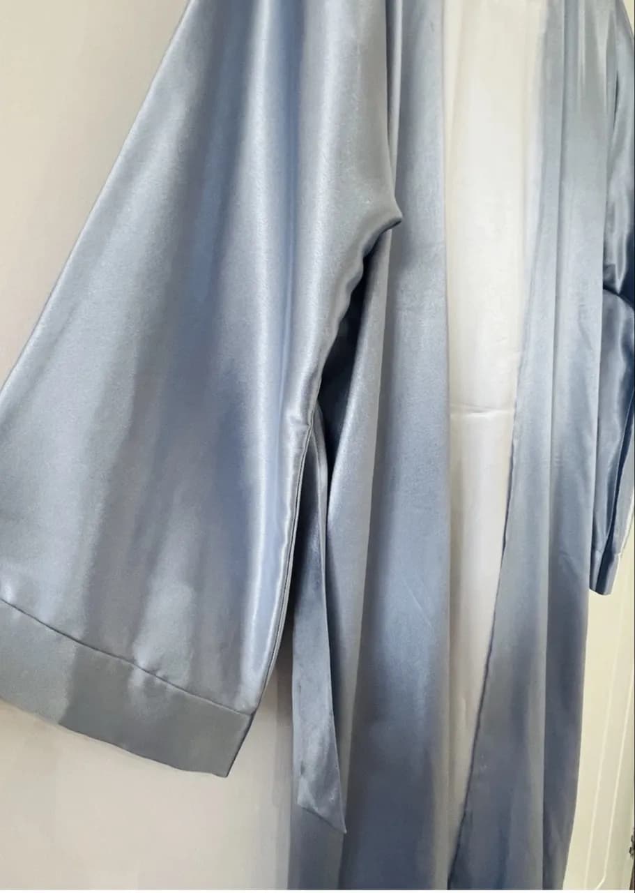 Abaya — image 1