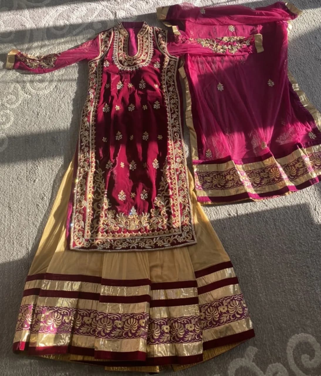 Gold and maroon occasion wear — image 1