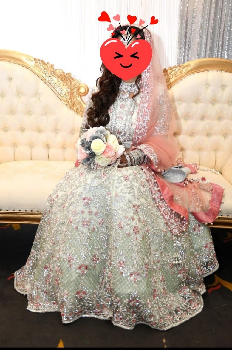 Amazing bridal lengha — image 1