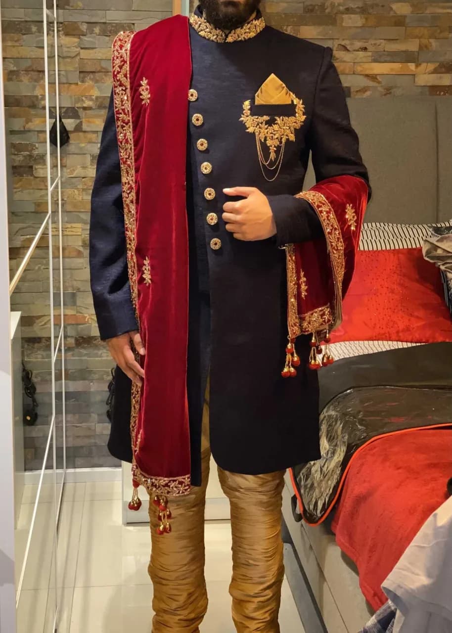 BRAND NEW Navy and gold sherwani with red dupatta — image 1