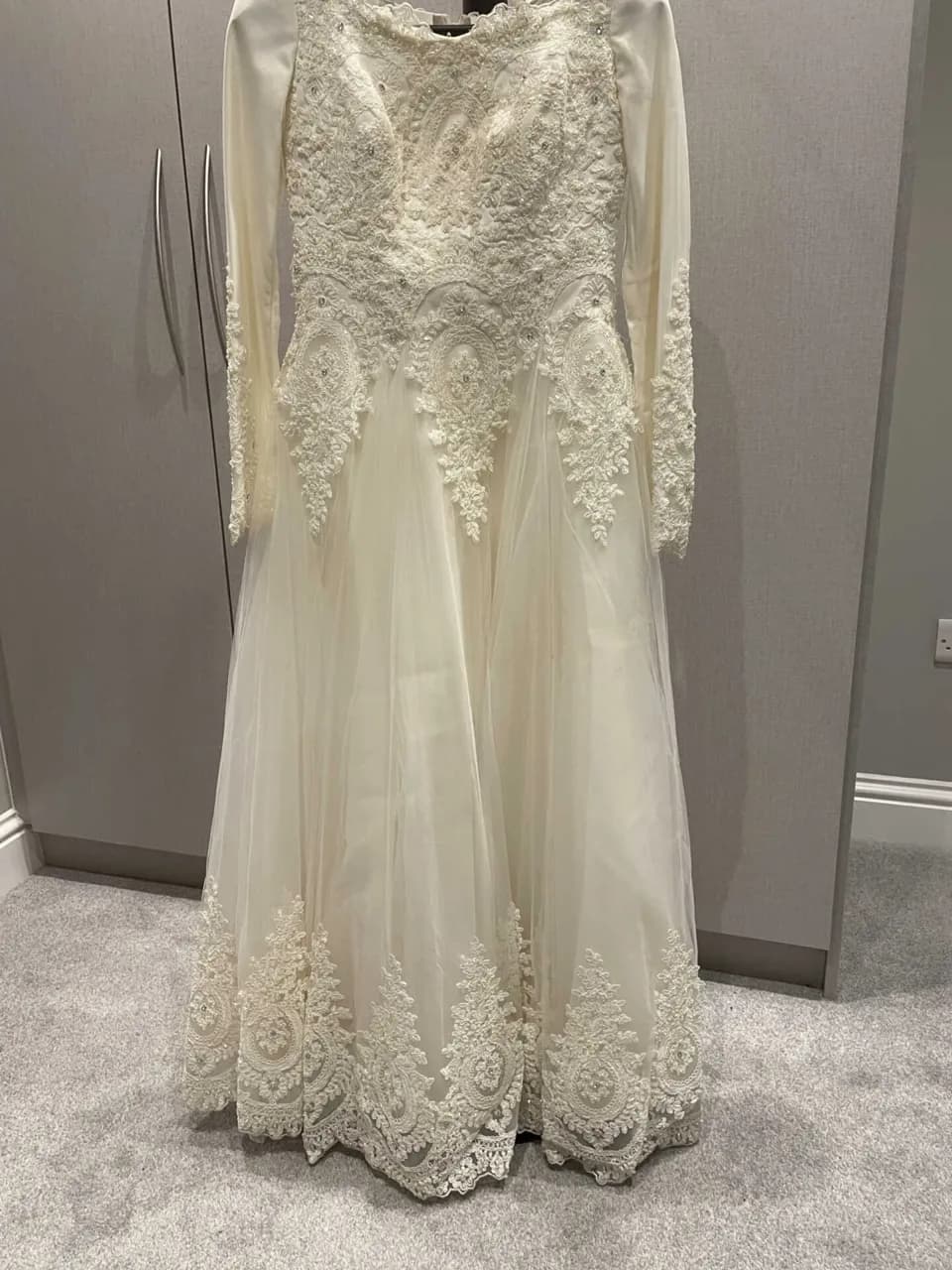 White Wedding Dress — image 1