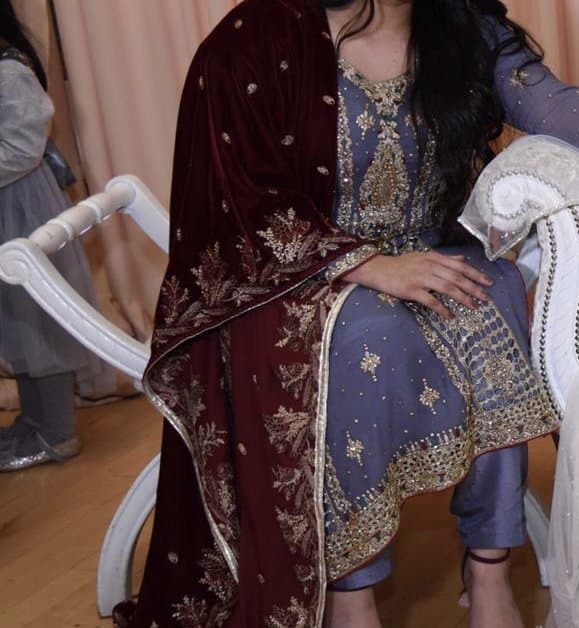 Formal outfit- size 14/16 LARGE — image 1