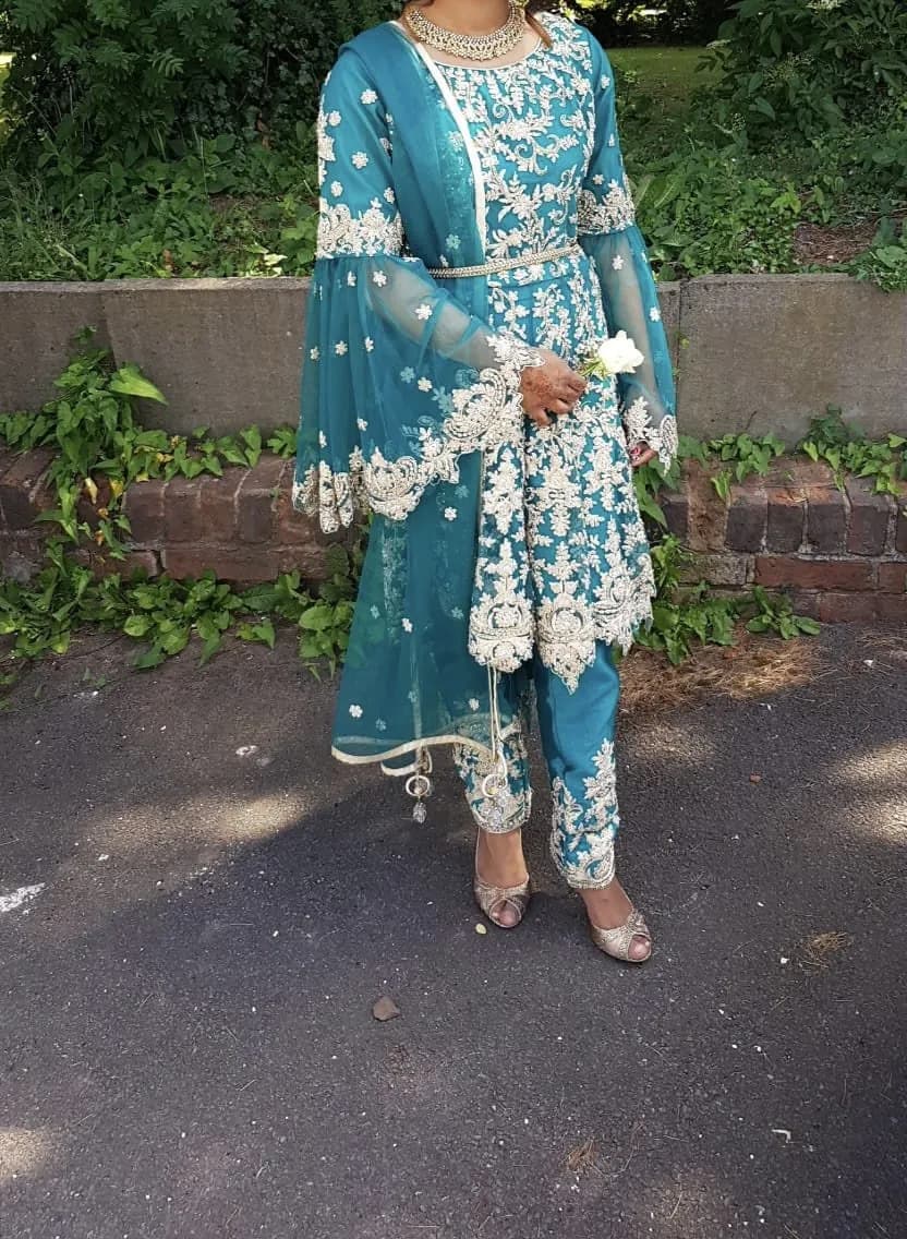 Mendhi/party outfit — image 1