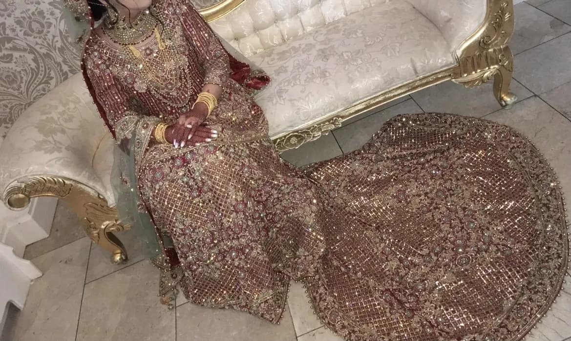 Stunning lengha — image 1