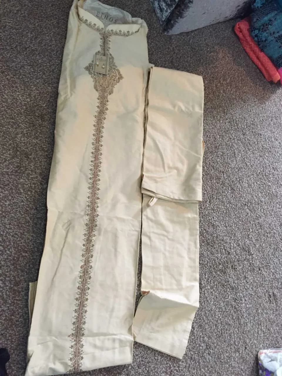 New silky sherwani suit size 40 — image 1