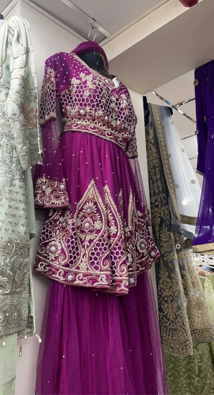Asian wedding dress — image 1