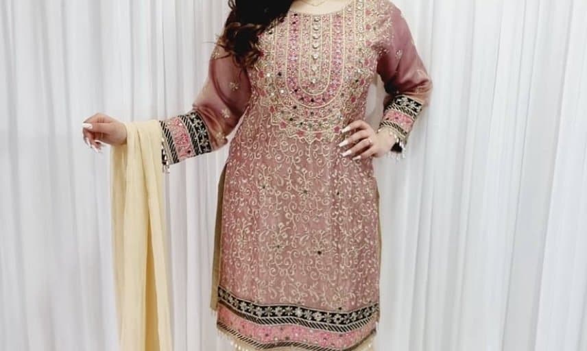 Hot pink and gold dress (TOP&DUPPATA) — image 1