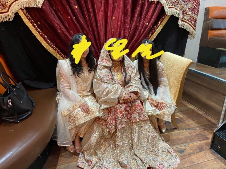 Wedding dress — image 1