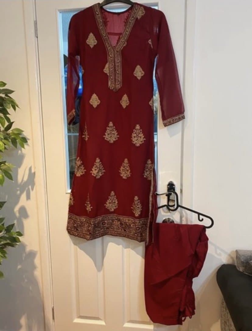Asian Salwer Kameez — image 1