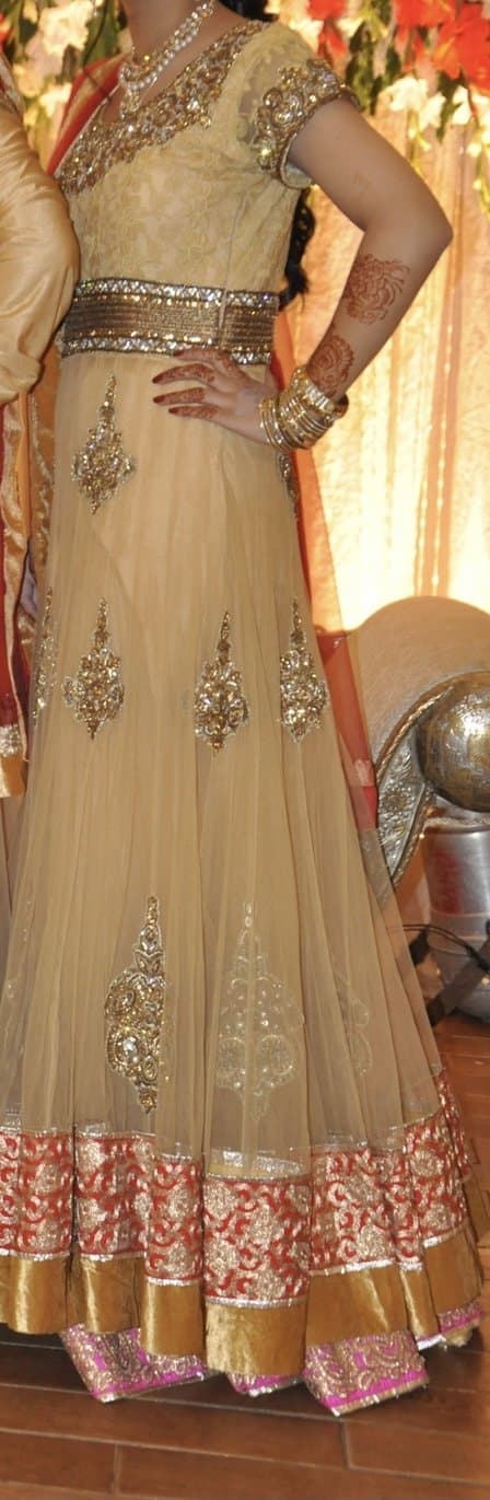 Gold dress — image 1