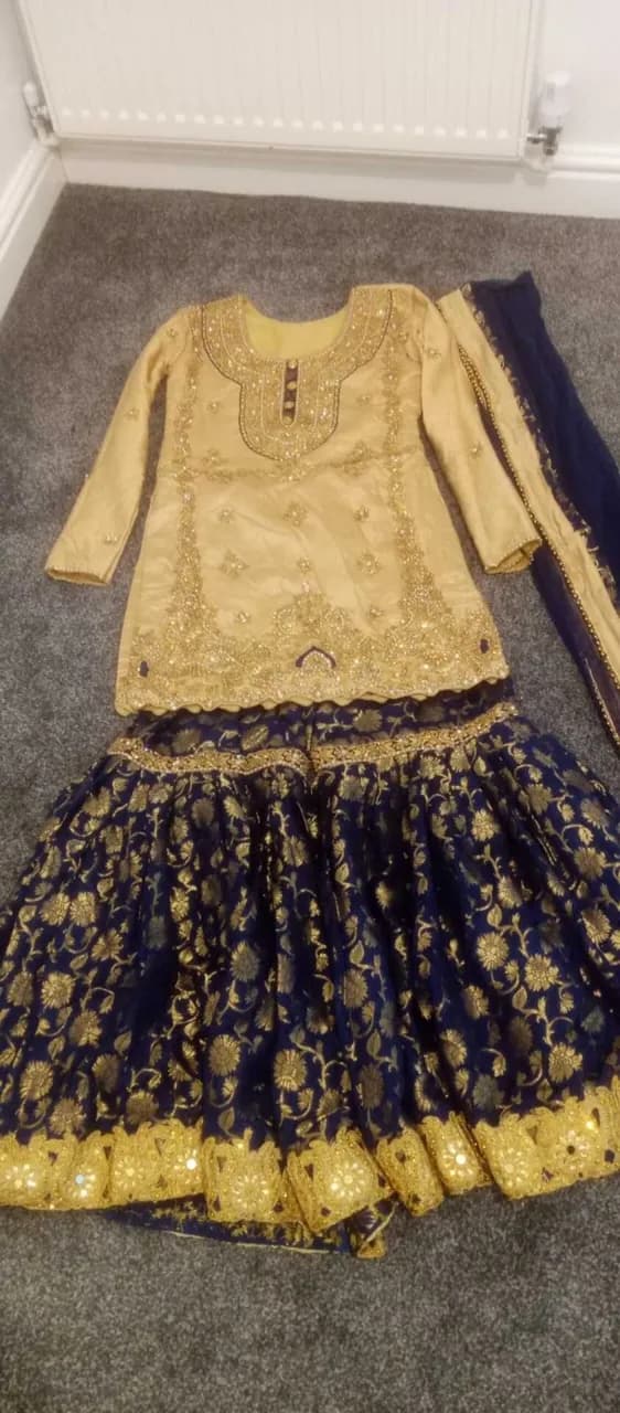 Asian wedding outfit — image 1