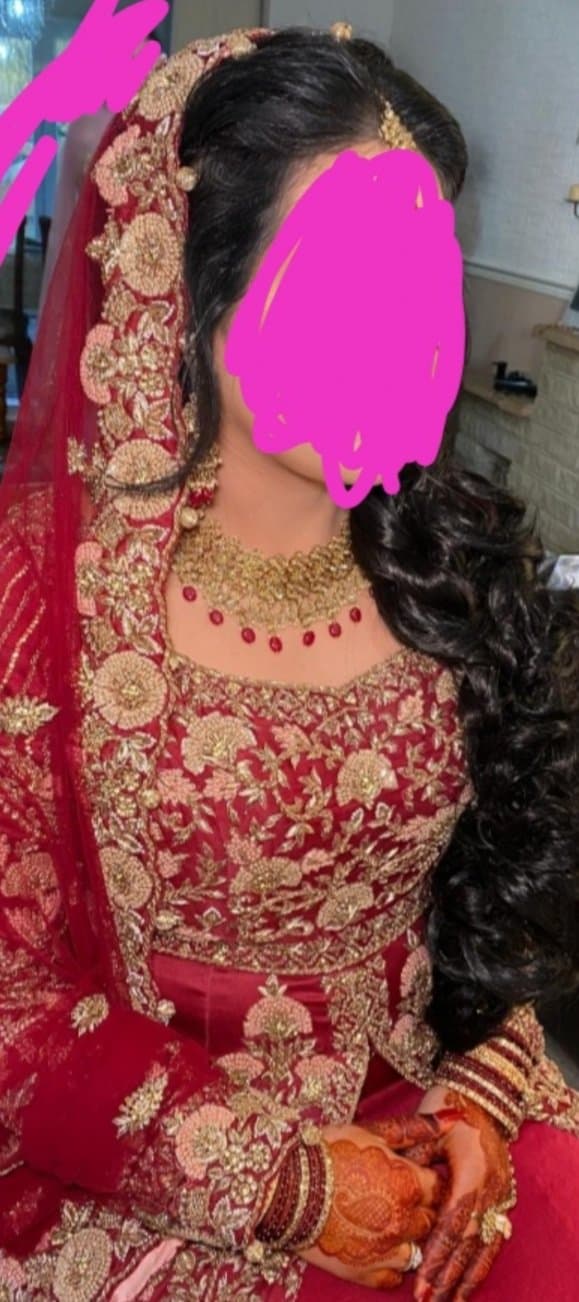 Wedding clothes — image 1