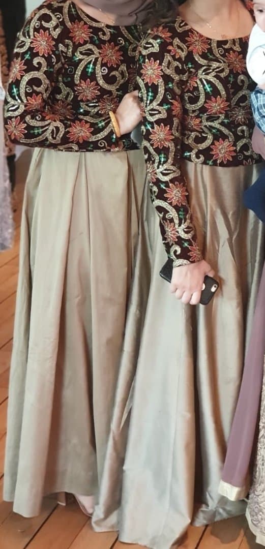 Skirt and Top — image 1