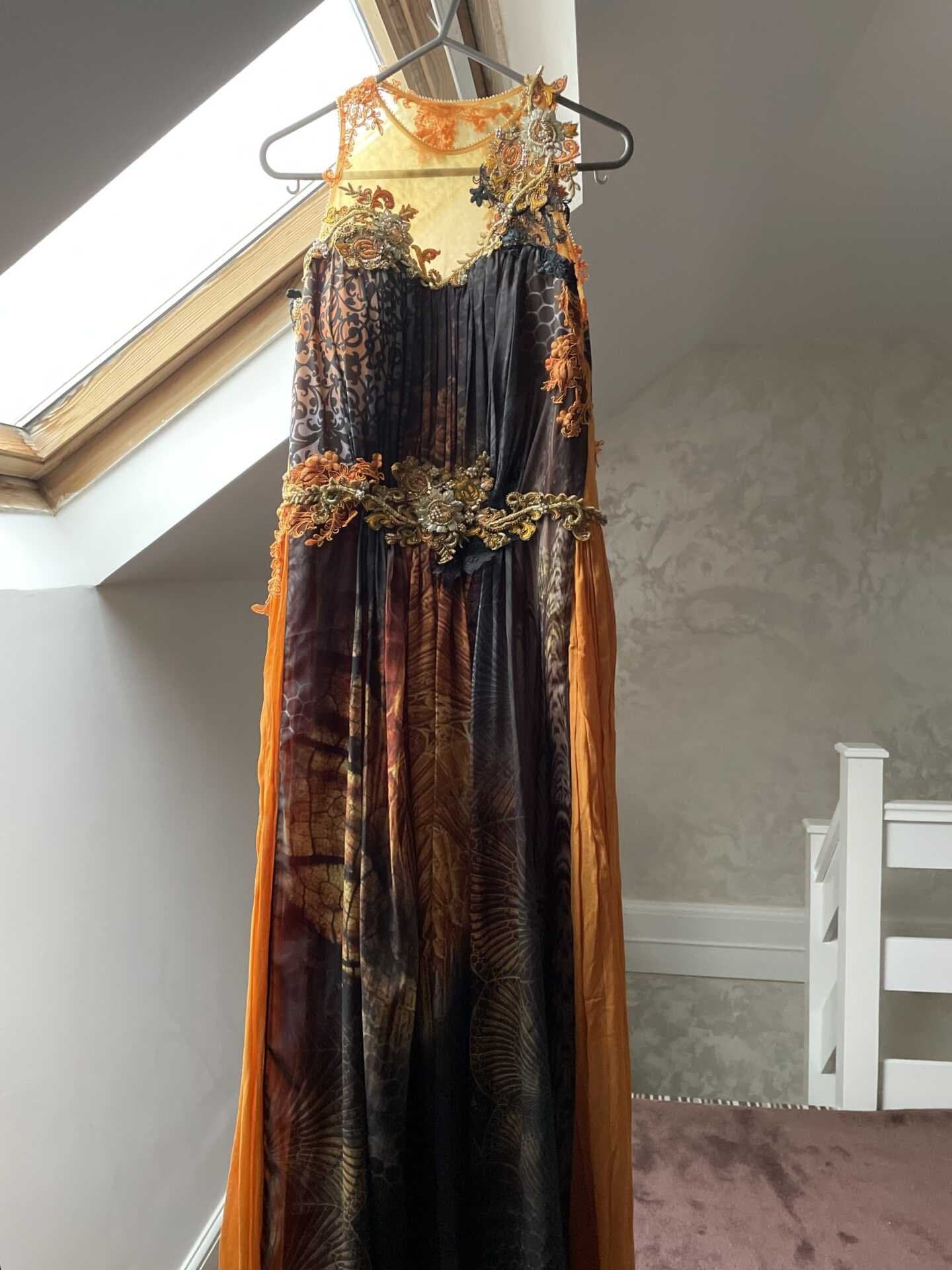 Ladies Long Gown — image 1