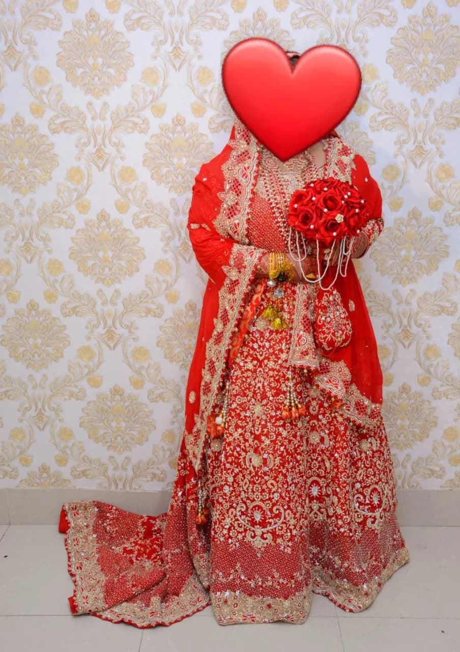 STUNNING ASAIN BRIDAL DRESS/ LEHNGA — image 1