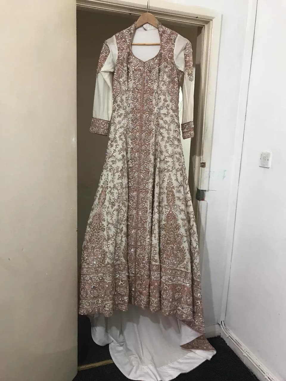 Bridal lengha — image 1