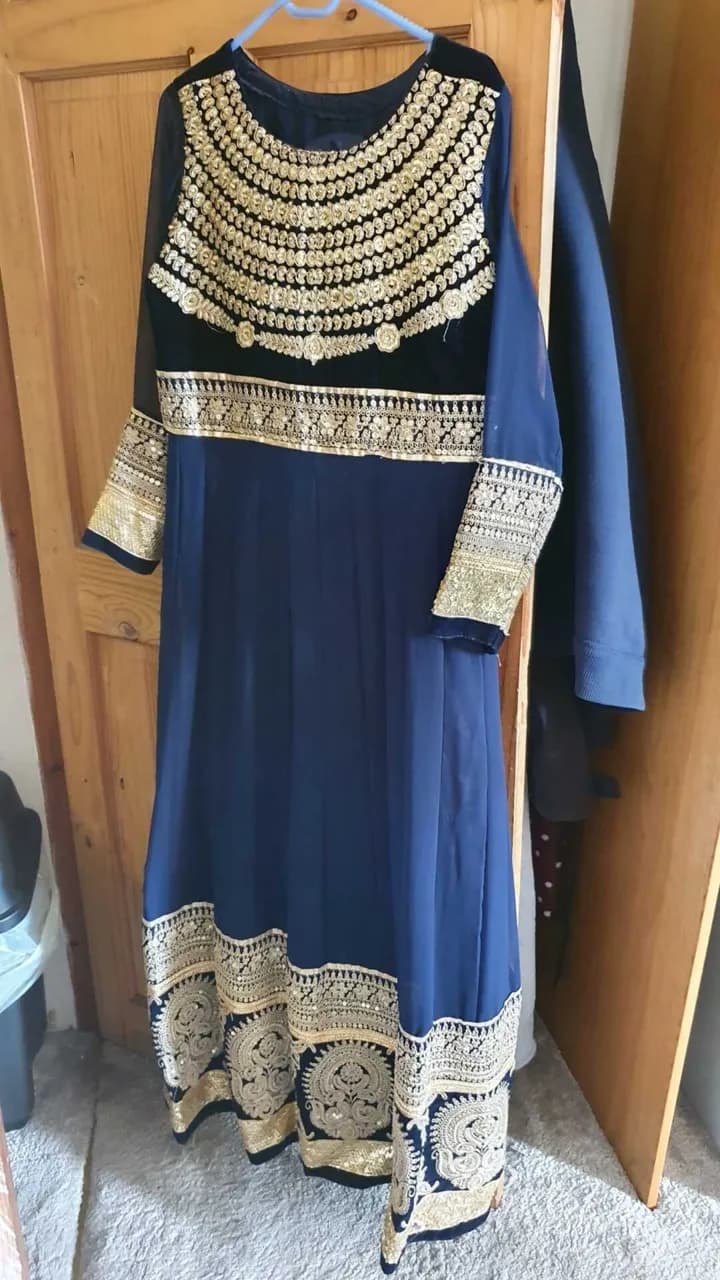 Blue dress — image 1