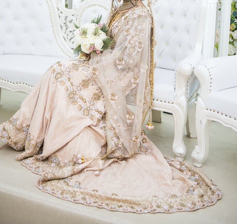 Wedding gown — image 1