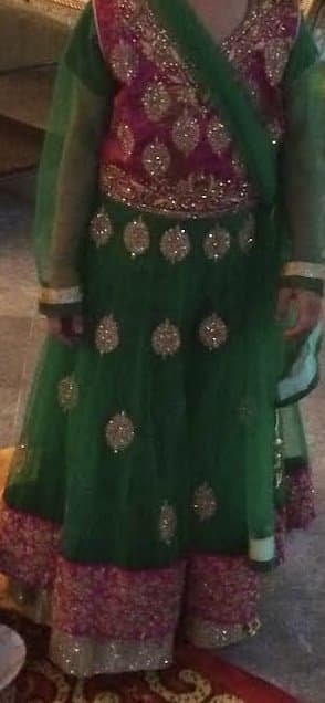 Wedding outfit — image 1