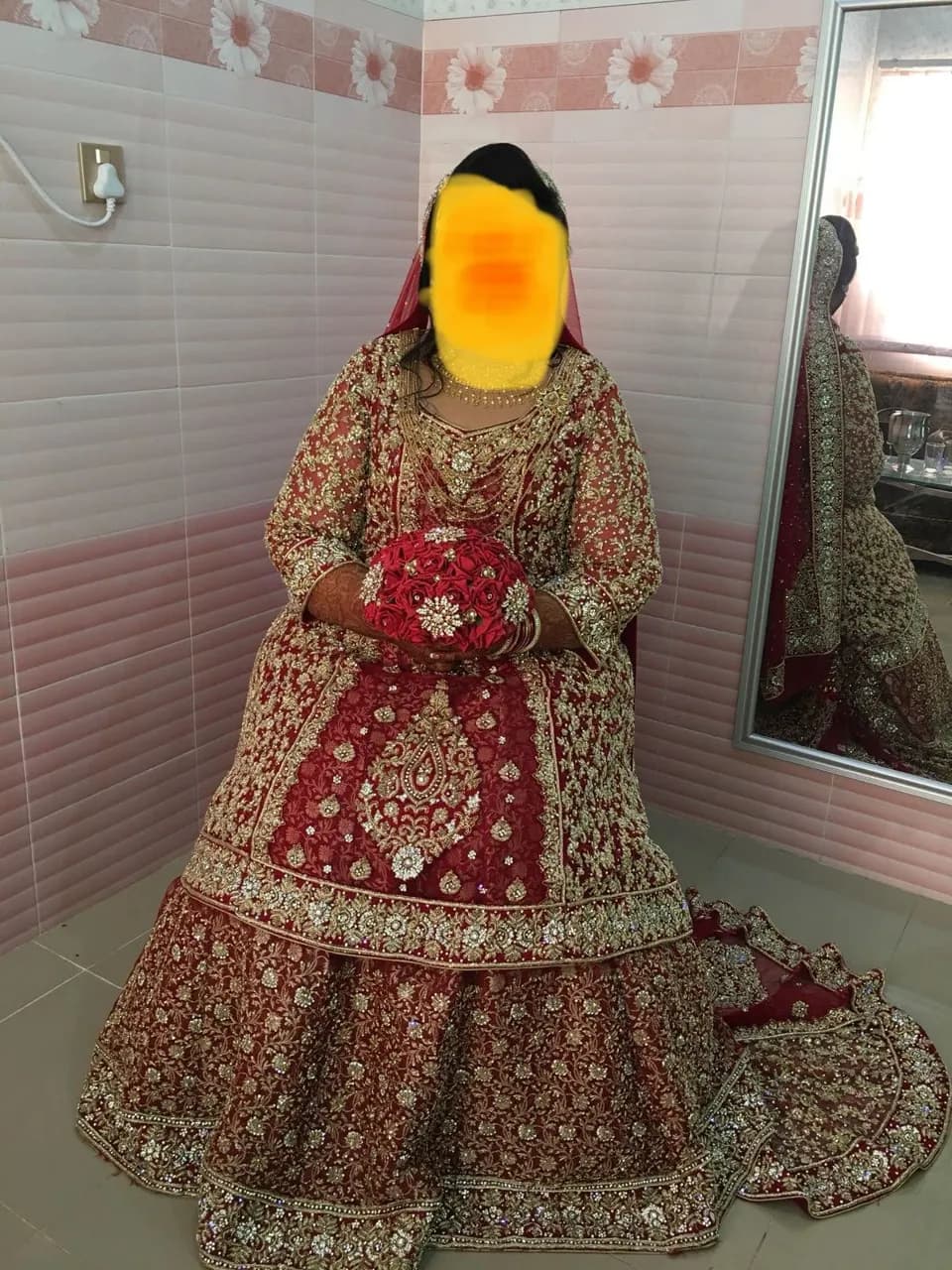 Wedding dress plus size will fit size 22 — image 1