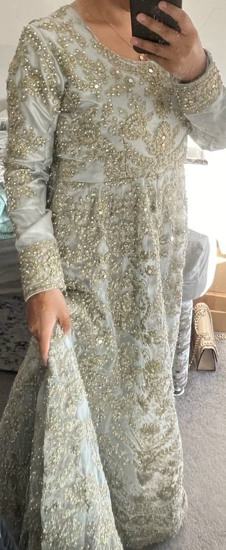 Dress- Satin material — image 1