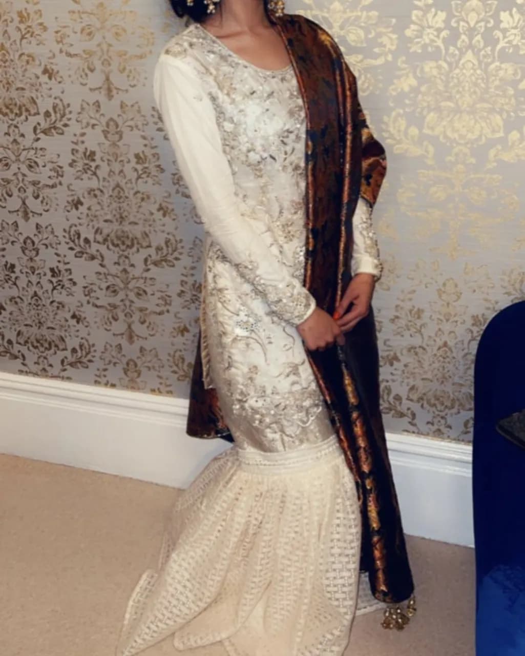 Wedding outfit — image 1