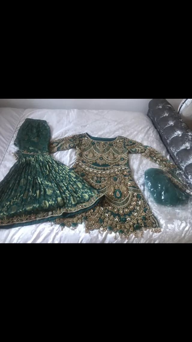 Pakistani Wedding Clothes — image 1
